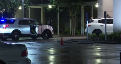 HPD: 2 people shot in drive-by outside SW Houston club