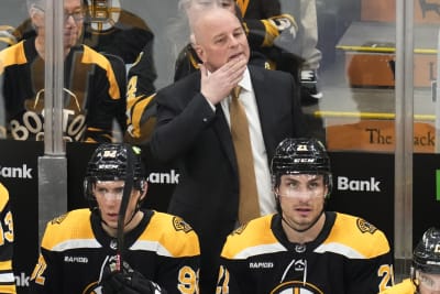 Bruins top Panthers 6-2, take 3-1 lead in 1st-round series