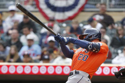 McCormick 4 RBIs as Astros beat Twins 5-1, avoid sweep