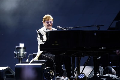 Elton John kicks off final US dates of farewell tour in Philadelphia