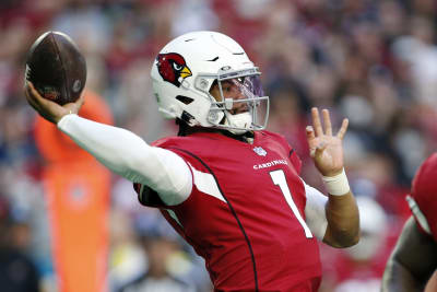 Cardinals use two pick-6s in first half to down Saints 42-34