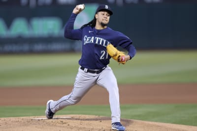 Kwan leads Guardians' outburst in 9-4 win over Mariners