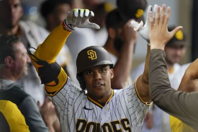 Machado's 3-run homer gives Padres dramatic win over Giants –