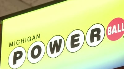 For only third time in 3 decades, Powerball jackpot reaches $1