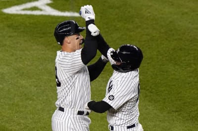 Kyle Higashioka's two-homer game, 04/12/2021