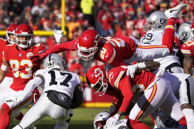 Chiefs rule out cornerback L'Jarius Sneed for Raiders game