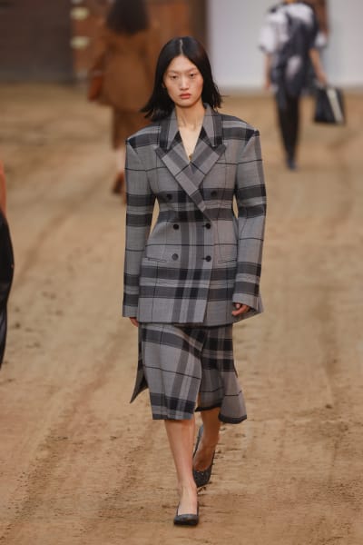 Stella McCartney Fall 2023 Is for the (Horse) Girls - Fashionista