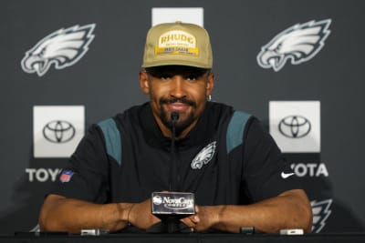 AP source: Hurts, Eagles agree to 5-year, $255M extension