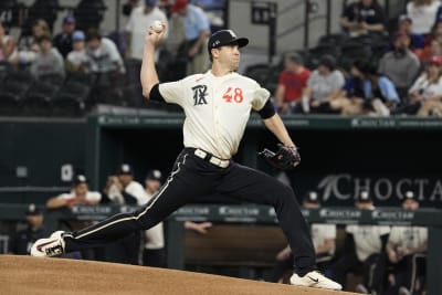 Ex-Mets ace Jacob deGrom throws 1st bullpen with Rangers 