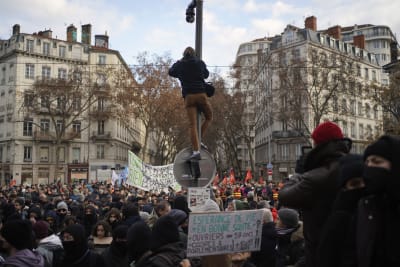 French Protesters Against Pension Reform Storm LVMH Paris — Anne