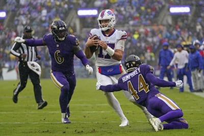 Fourth-quarter rally lifts Ravens