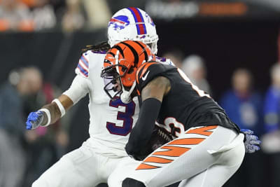 With Damar Hamlin on their minds, Buffalo Bills return to action with a  first-play TD, T-shirts, huge get-well card and more for No. 3 – The  Morning Call