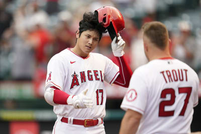 Coronavirus: Angels star Mike Trout is stuck at home too - Los