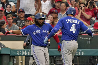 Gurriel's 5 RBIs best Ohtani's 2 HRs in Jays' win over Halos