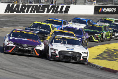 Denny Hamlin wins pole for NASCAR Cup Series' first street race in downtown  Chicago