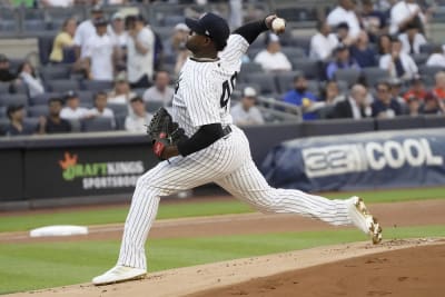 Verlander pitches 7 innings in Astros' loss to Yankees