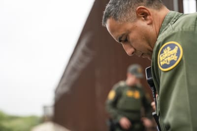 Thousands surrender to Border Patrol as Title 42 ends - New Jersey