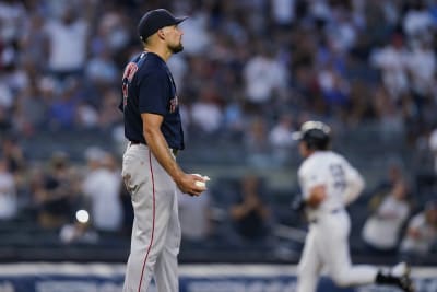 Yankees' Andrew Velazquez hits first home run as parents watch