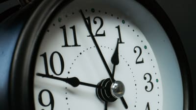 Get ready to turn clocks back one hour as daylight saving time ends