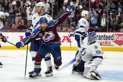 Avalanche win battle of attrition to reach Stanley Cup final