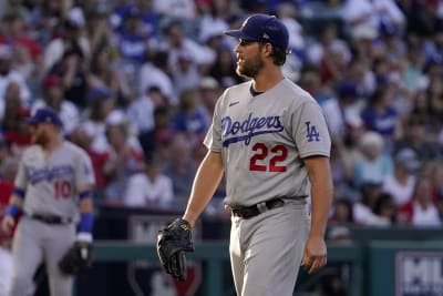 Kershaw pulled after 7 with perfect game; Dodgers top Twins