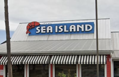 Sea island outlet restaurant