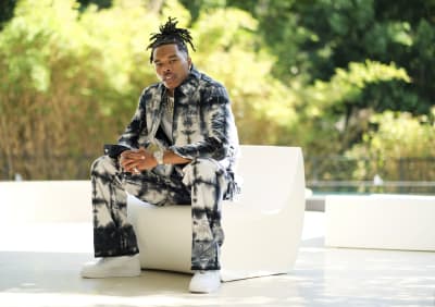 WHAT'S ON THE STAR? on Instagram: Lil Baby is stylin his I.O.U tour merch  with Nike x Travis shoes and crazy Chrome Hearts shades 😎💧 📲 Find Lil  Baby outfits in @whatsonthestar.app