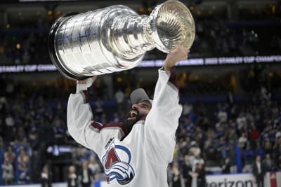 Blues' Stanley Cup banner celebration spoiled by loss to Capitals