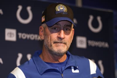 Jeff Saturday lights fire under Colts' struggling offensive line