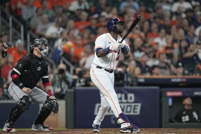 Astros Yordan Alvarez back on the field after being taken to hospital with  illness during Friday's game