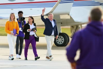 Brian Kelly leaves Notre Dame after 12 seasons to become LSU's football  coach on a 10-year deal worth at least $95M. No previous coach has left the  Irish to take a job