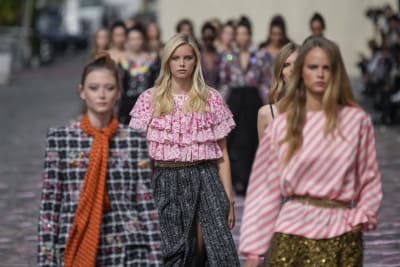 The Best Looks From Chanel Fall/Winter 2020 Collection