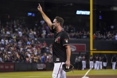 Diamondbacks' Tyler Gilbert throws no-hitter in first career start