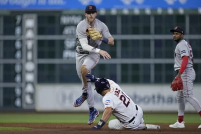Yainer Diaz homers as Astros edge White Sox