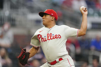 Segura's RBI single gives Phillies 3-2 win over Braves in 10