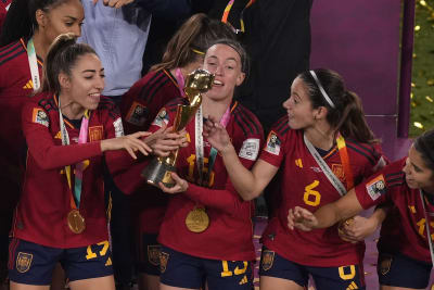 Olga Carmona scored in Spain's 1-0 Women's World Cup win. Then she learned  her father had died, Sports