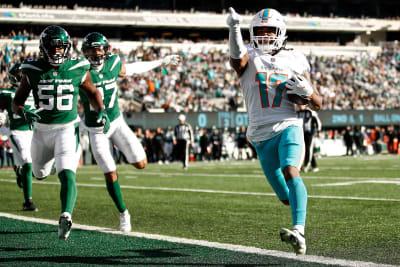 Dolphins win third straight, top Jets 24-17