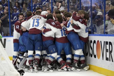 Colorado Avalanche Dent Stanley Cup Within Minutes After Winning