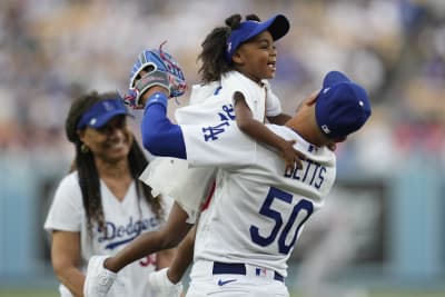 Dodgers Dads: Yency Almonte, David Peralta & Chris Taylor