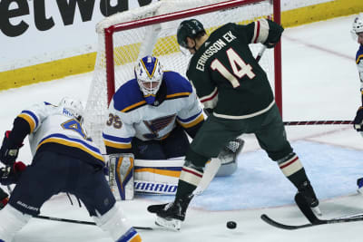 Blues shut down Wild offense, take 4-0 victory in Game 1 of NHL