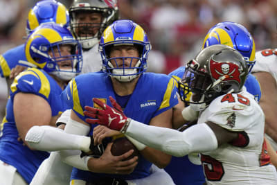 Matthew Stafford propels Rams past Cardinals 34-11 in playoff rout