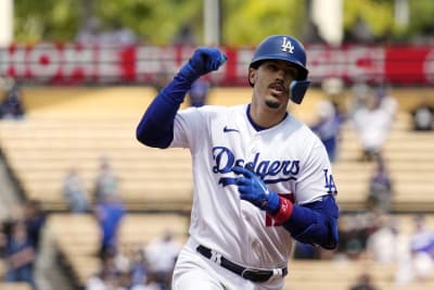 Miguel Vargas' two-run homer (2), 04/28/2023