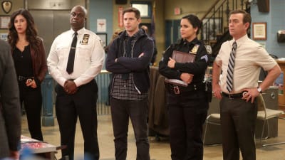 WSLS 10 airing Washington Football Team, not 'Brooklyn Nine-Nine' on  Thursday night