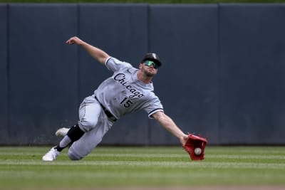 Andrew Vaughn & Seby Zavala had a big night as the Chicago White Sox  exploded for 17 hits & 11 runs 