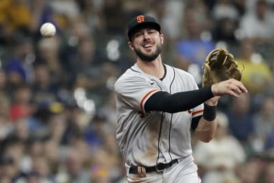 Kris Bryant homers in Giants debut, an 8-3 win over Astros