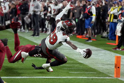 Tom Brady, Buccaneers rally to beat Cardinals 19-16 in OT