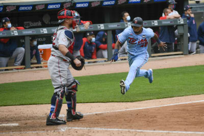 Watch: Minnesota Twins' Josh Donaldson ejected after smashing home