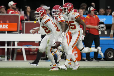 Chiefs looking to lock AFC's top seed vs. Raiders live on Local 10