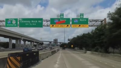 Two TxDOT workers find $2,000 cash on side of highway, turn it in