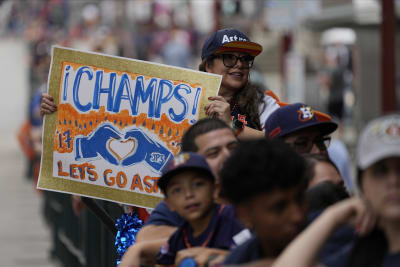 PHOTOS: See the best signs from the Astros' victory parade route